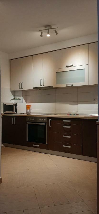 Iskra Apartment Будва Екстериор снимка