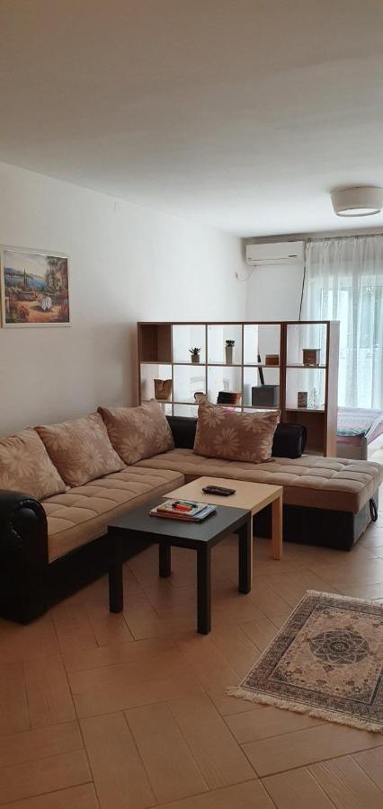 Iskra Apartment Будва Екстериор снимка