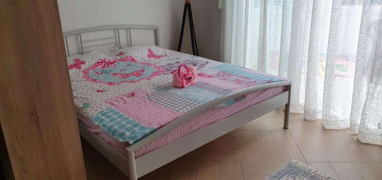 Iskra Apartment Будва Екстериор снимка