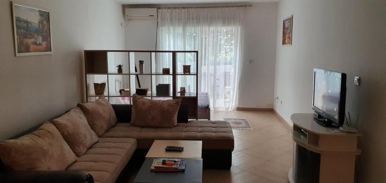 Iskra Apartment Будва Екстериор снимка