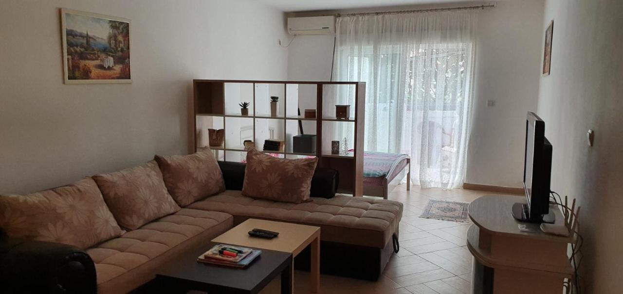 Iskra Apartment Будва Екстериор снимка
