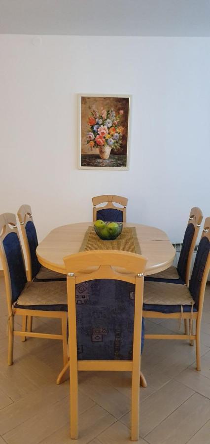 Iskra Apartment Будва Екстериор снимка